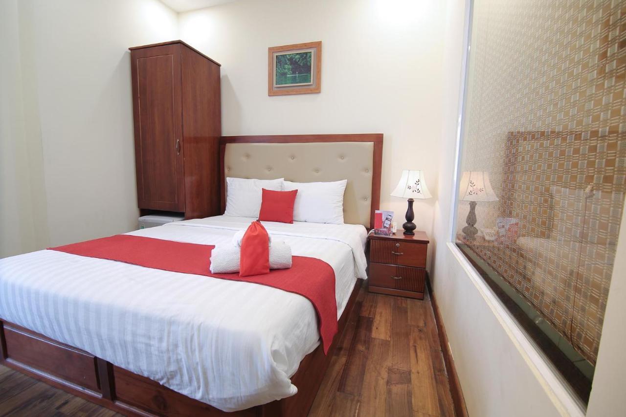 RedDoorz Premium @ Nguyen Thai Son Street Ho-Chi-Minh-Stadt Exterior foto